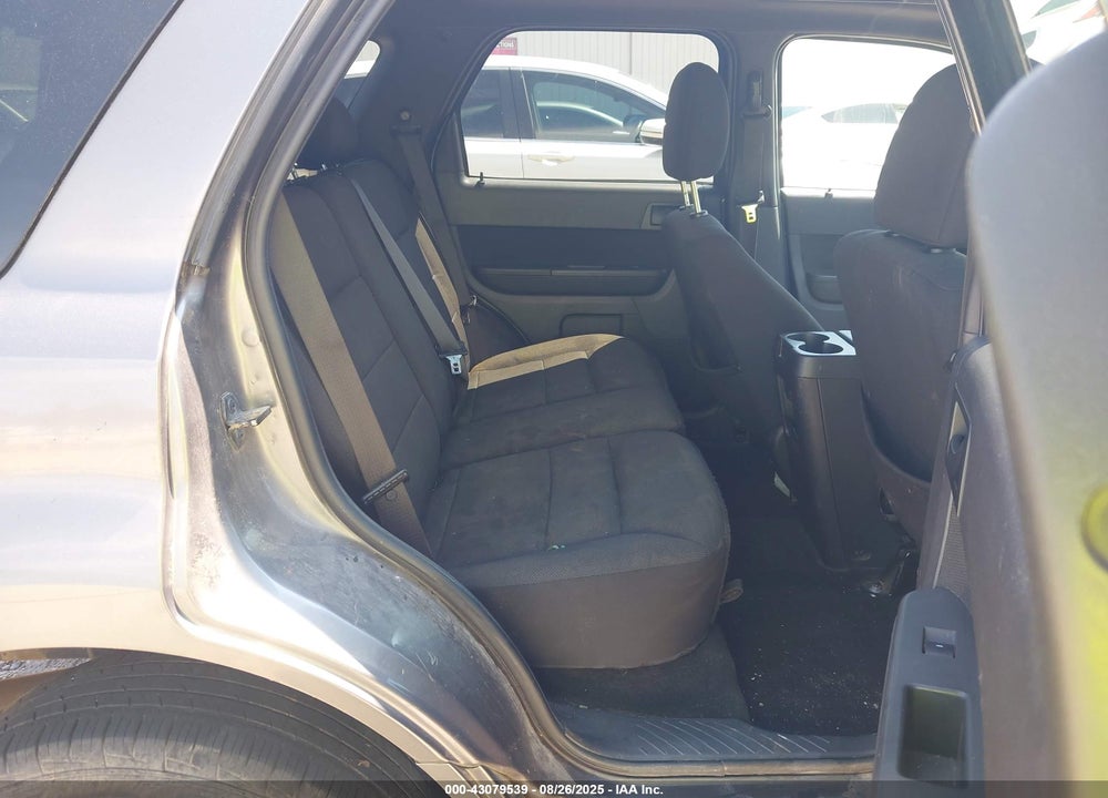 2009 FORD ESCAPE XLT VIN: 1FMCU93789KC81783