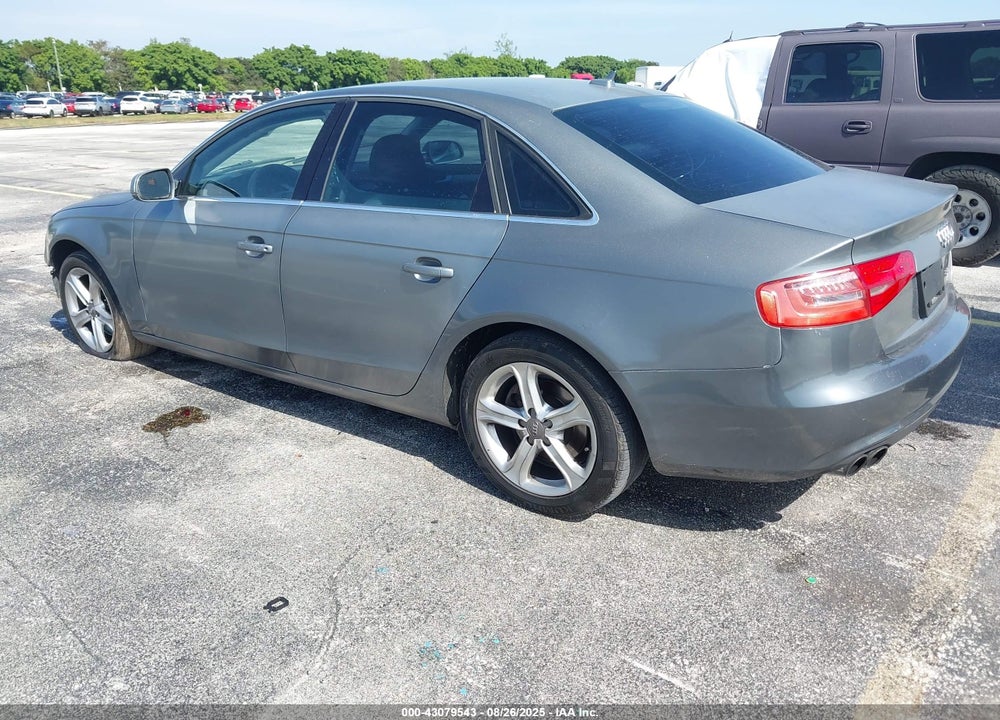2013 AUDI A4 VIN: WAUAFAFL4DN016105