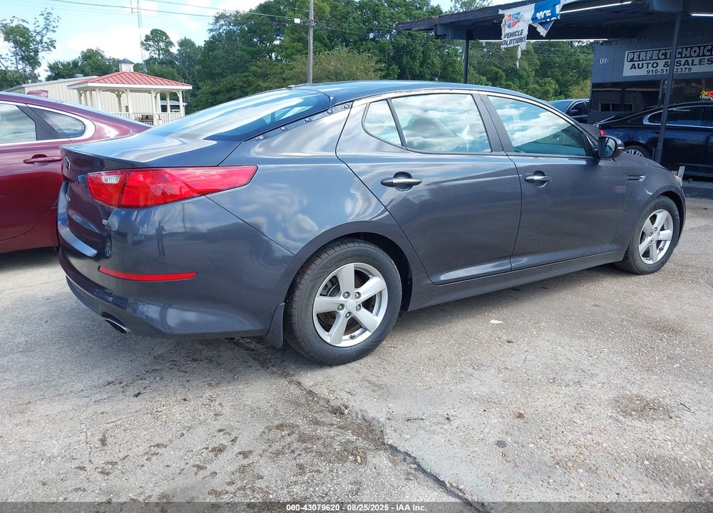 2015 KIA OPTIMA VIN: KNAGM4A77F5626899