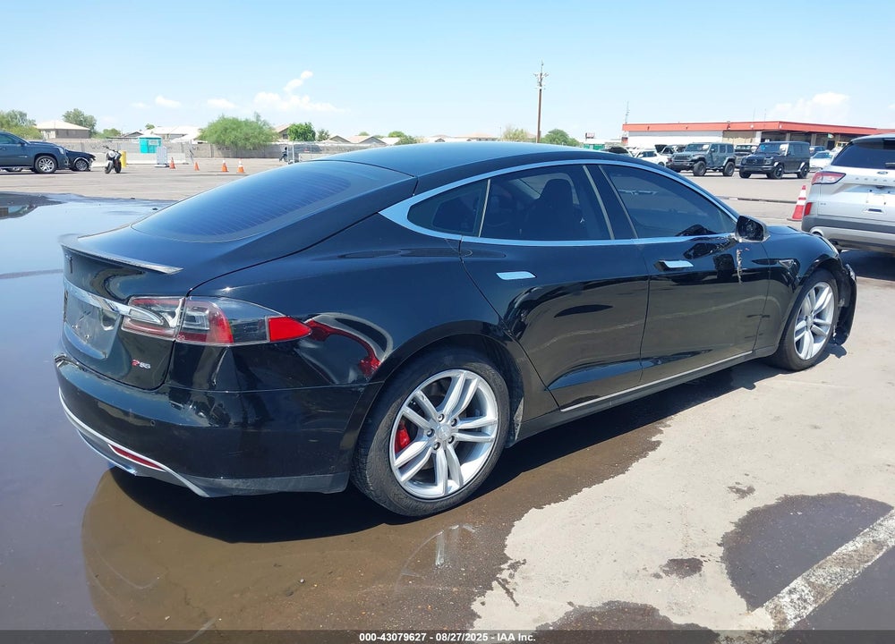 2014 TESLA MODEL S VIN: 5YJSA1H18EFP35200