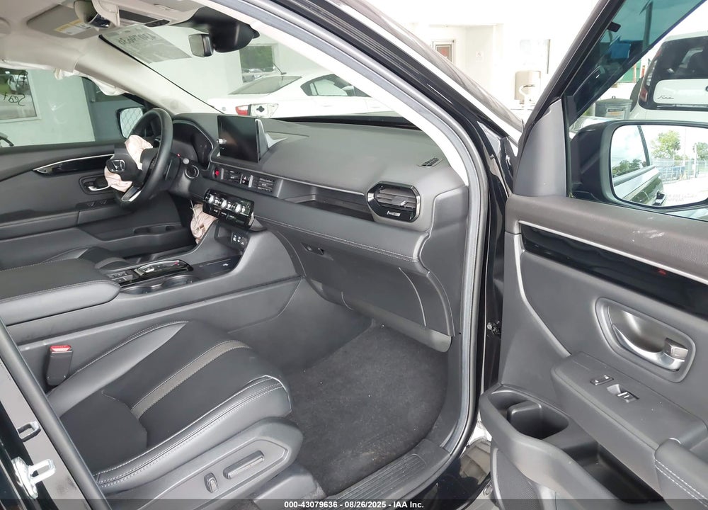 2024 HONDA PILOT VIN: 5FNYG2H57RB008069