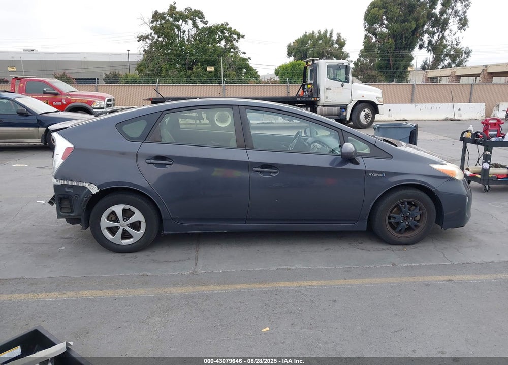 2015 TOYOTA PRIUS TWO VIN: JTDKN3DU2F1968936