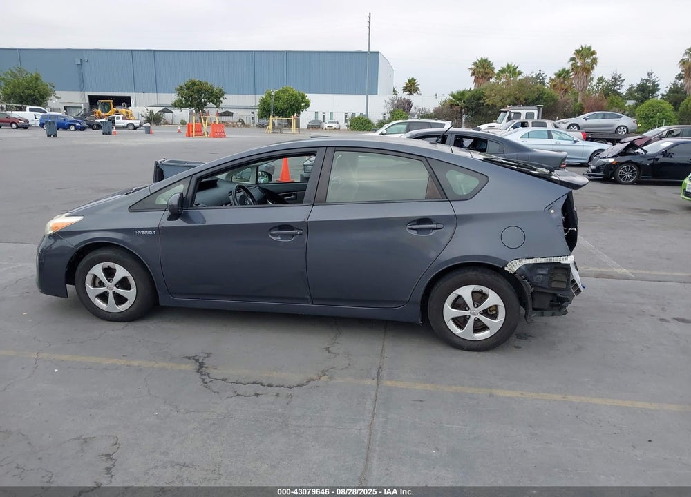 2015 TOYOTA PRIUS TWO VIN: JTDKN3DU2F1968936