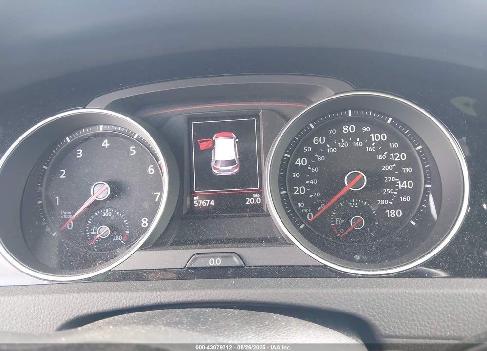 2018 VOLKSWAGEN GOLF VIN: 3VW547AUXJM281868