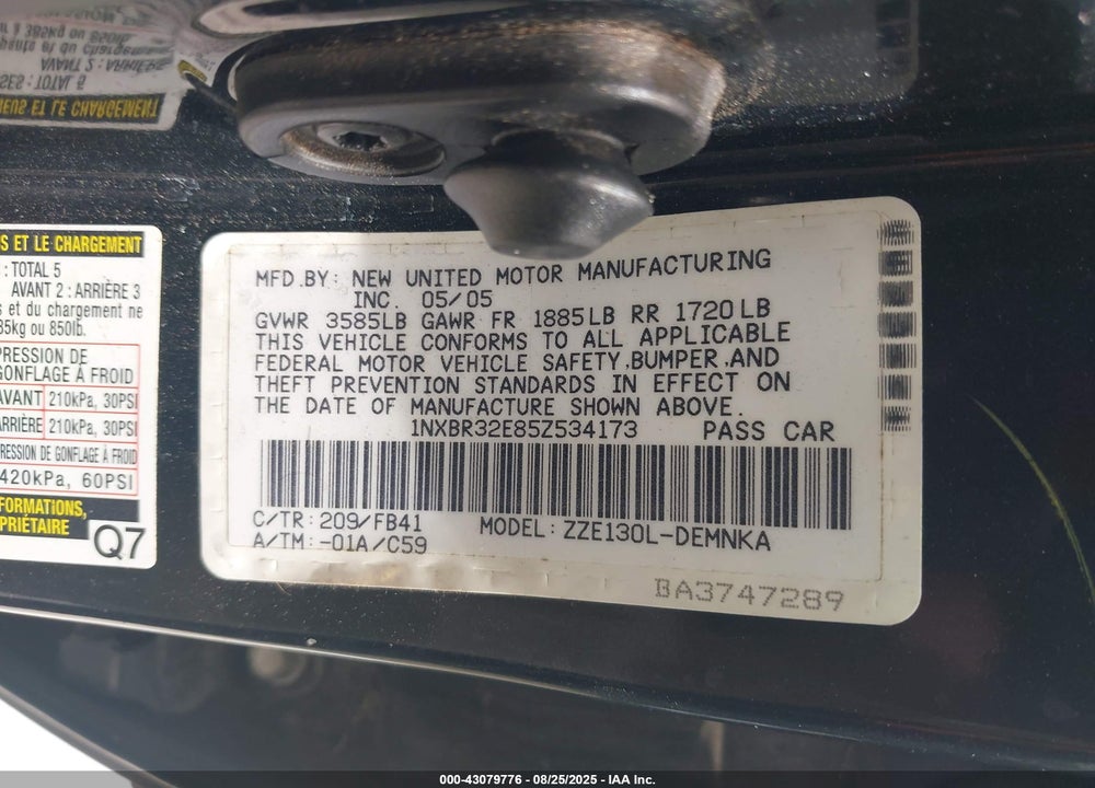 2005 TOYOTA COROLLA LE VIN: 1NXBR32E85Z534173