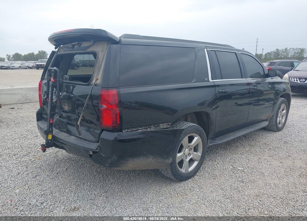 2017 CHEVROLET SUBURBAN VIN: 1GNSKHKC0HR148611