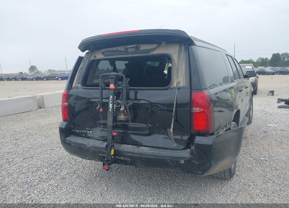 2017 CHEVROLET SUBURBAN VIN: 1GNSKHKC0HR148611