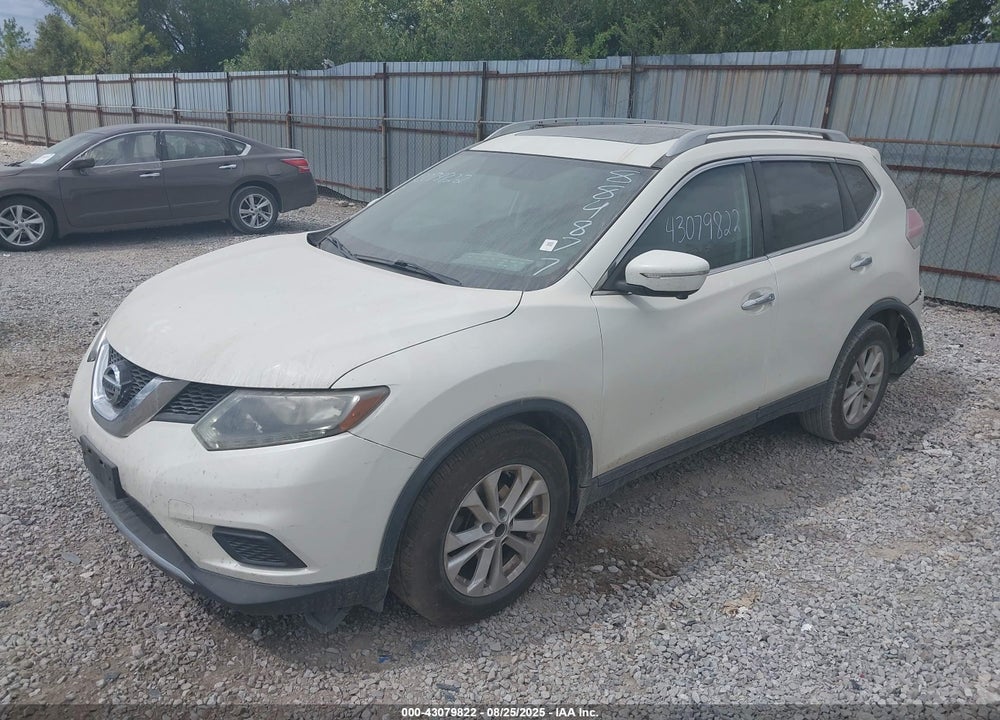 2015 NISSAN ROGUE VIN: 5N1AT2MV2FC884877