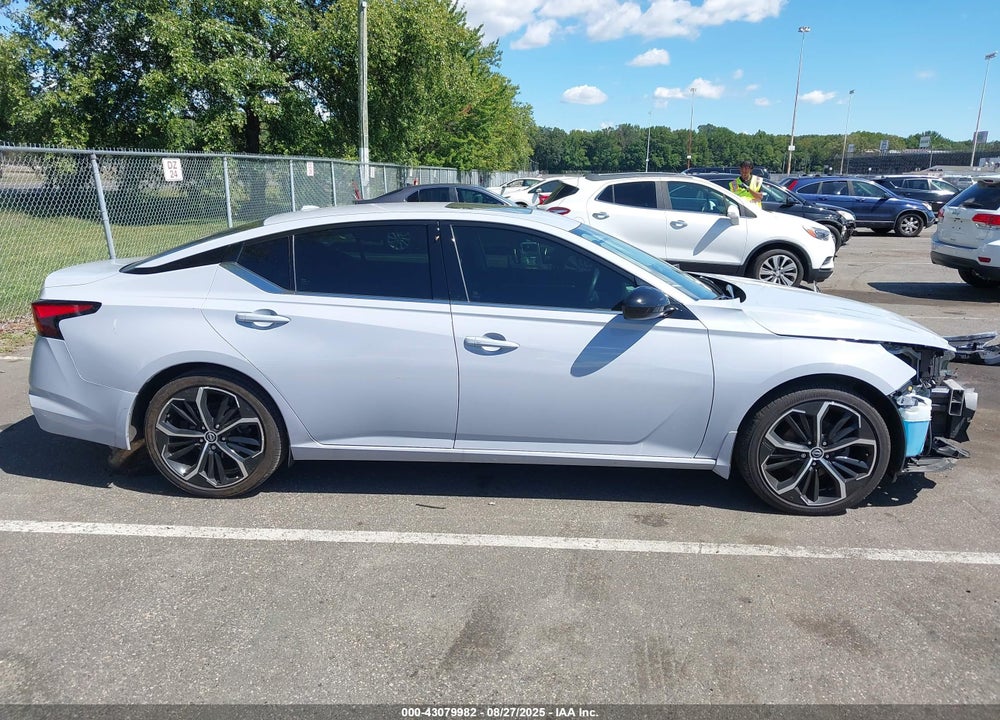 2023 NISSAN ALTIMA SR FWD VIN: 1N4BL4CVXPN416901