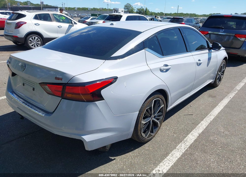 2023 NISSAN ALTIMA SR FWD VIN: 1N4BL4CVXPN416901