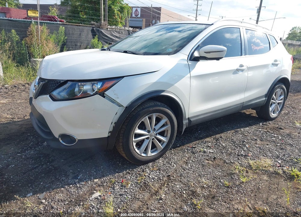 2017 NISSAN ROGUE SPORT VIN: JN1BJ1CP6HW013660
