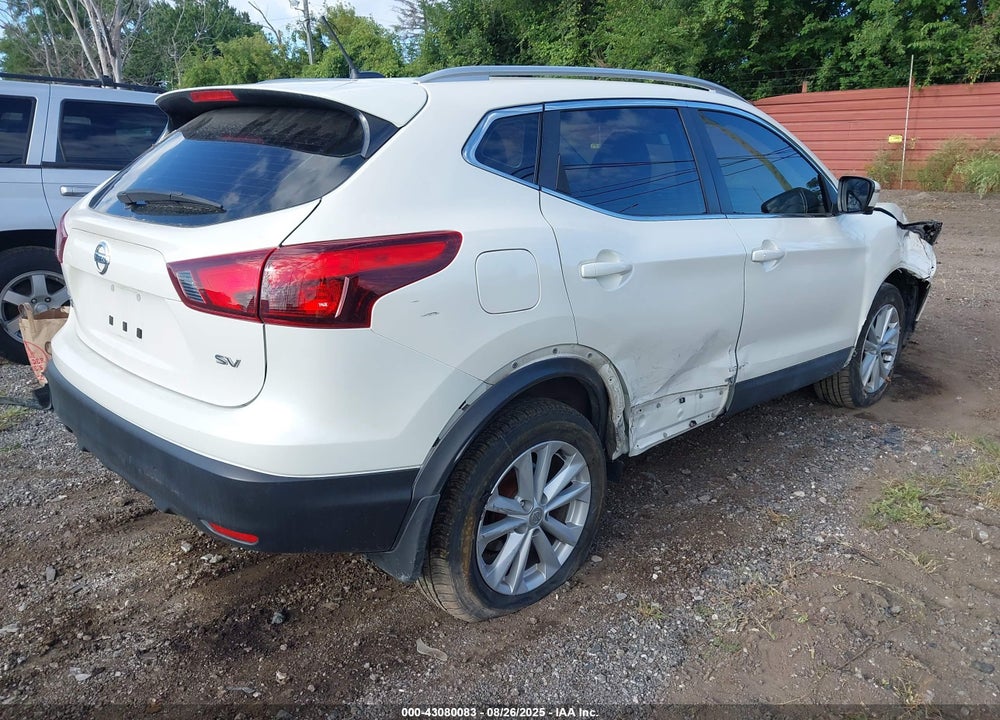 2017 NISSAN ROGUE SPORT VIN: JN1BJ1CP6HW013660