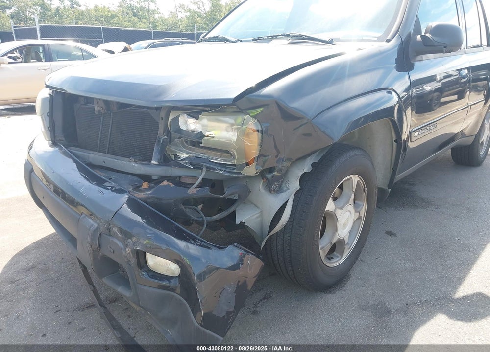 2004 CHEVROLET TRAILBLAZER LT VIN: 1GNDS13S042118548