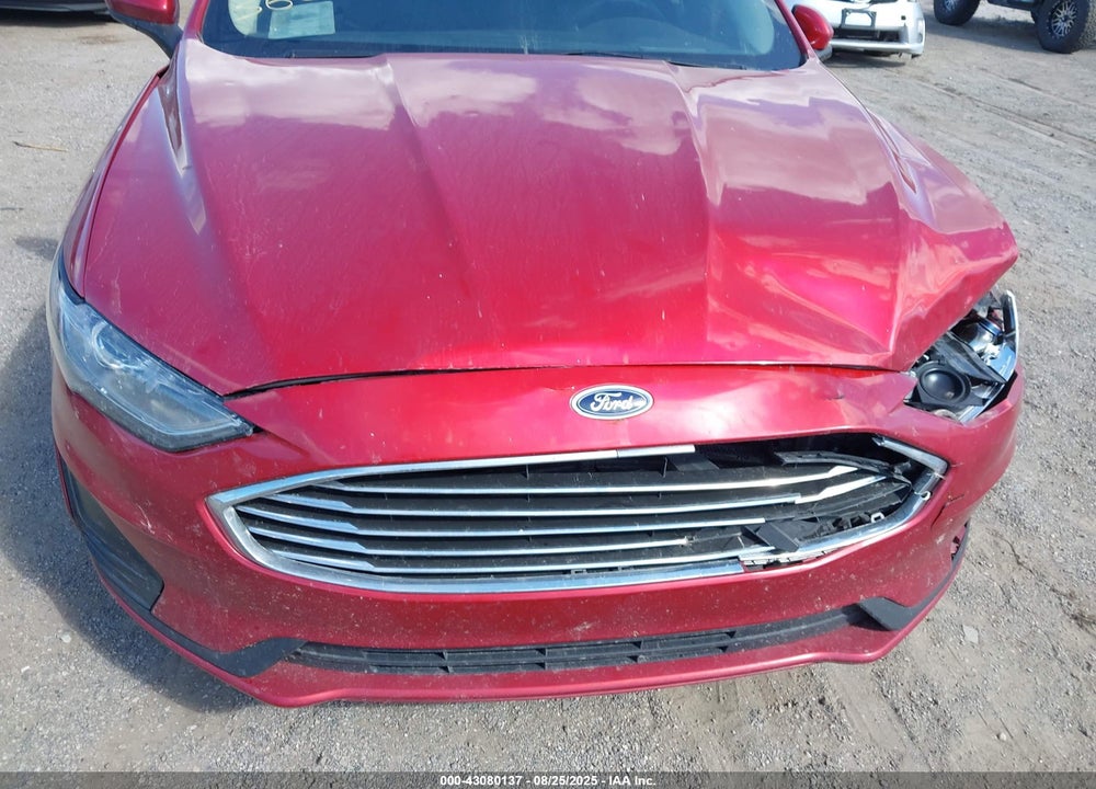 2020 FORD FUSION VIN: 3FA6P0HD8LR110835