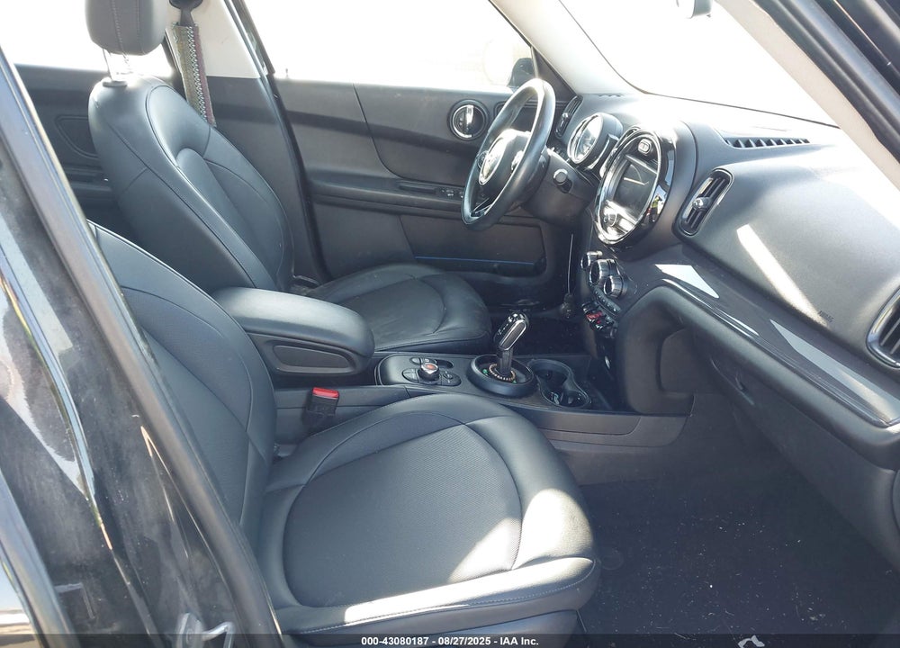 2020 MINI COUNTRYMAN VIN: WMZYW5C09L3L06966