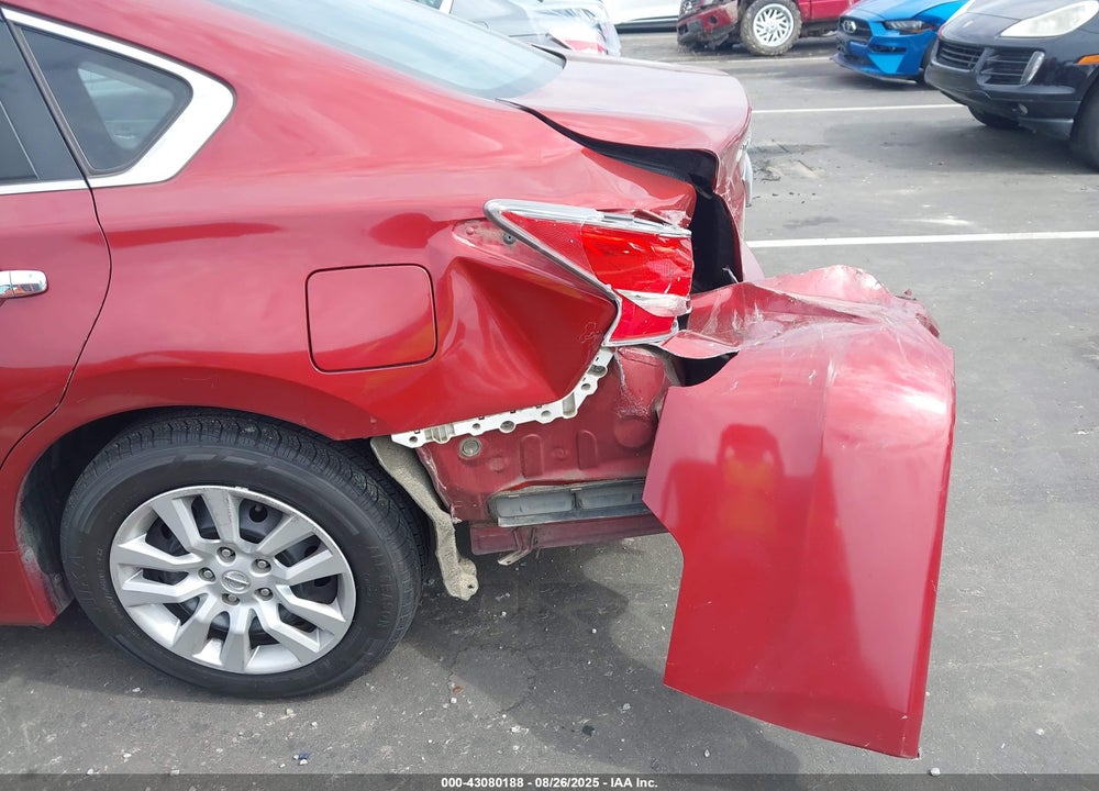 2015 NISSAN ALTIMA VIN: 1N4AL3AP7FN891818