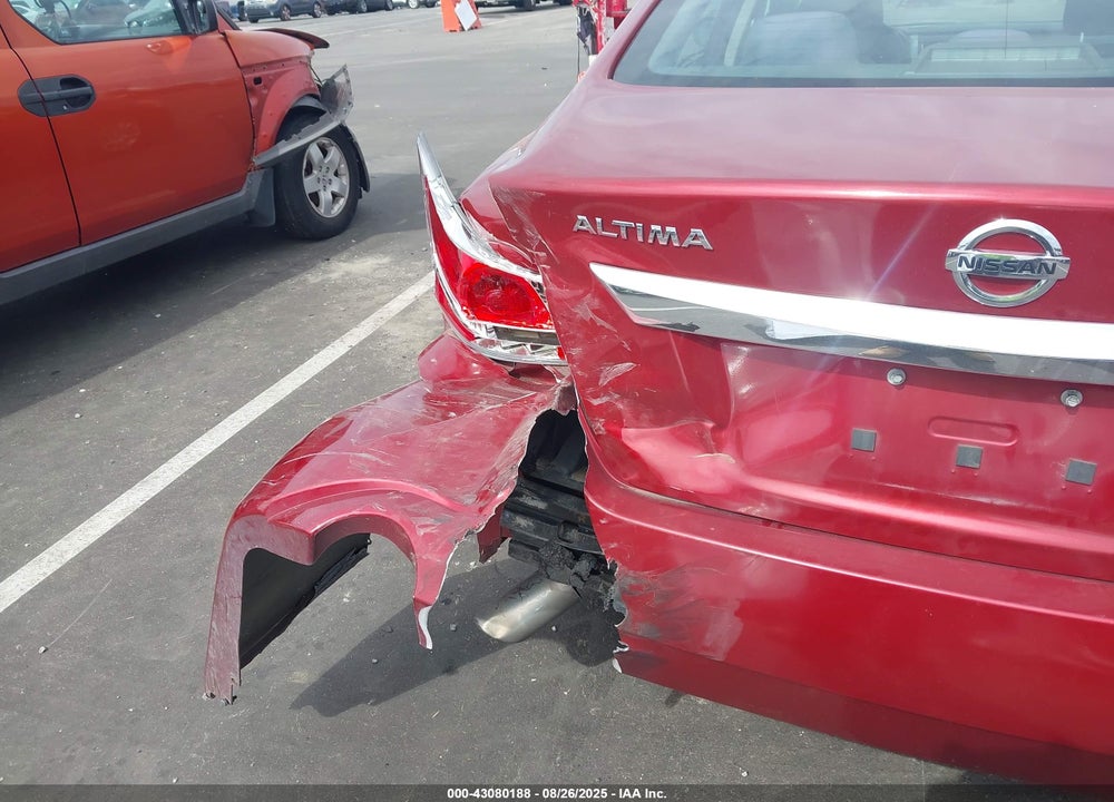 2015 NISSAN ALTIMA VIN: 1N4AL3AP7FN891818