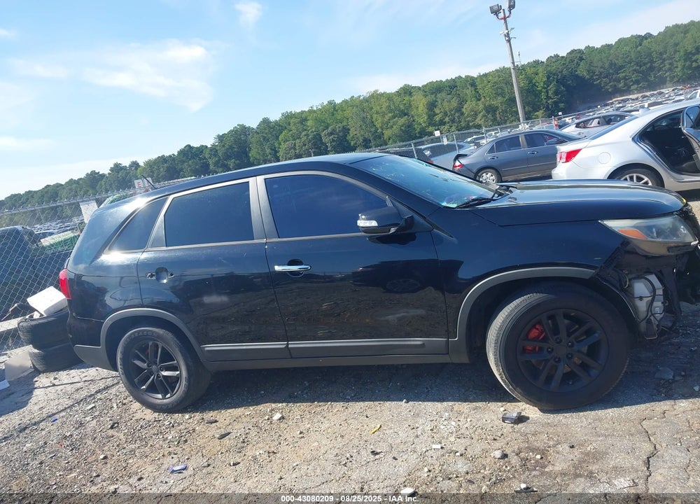 2015 KIA SORENTO VIN: 5XYKT3A6XFG603111