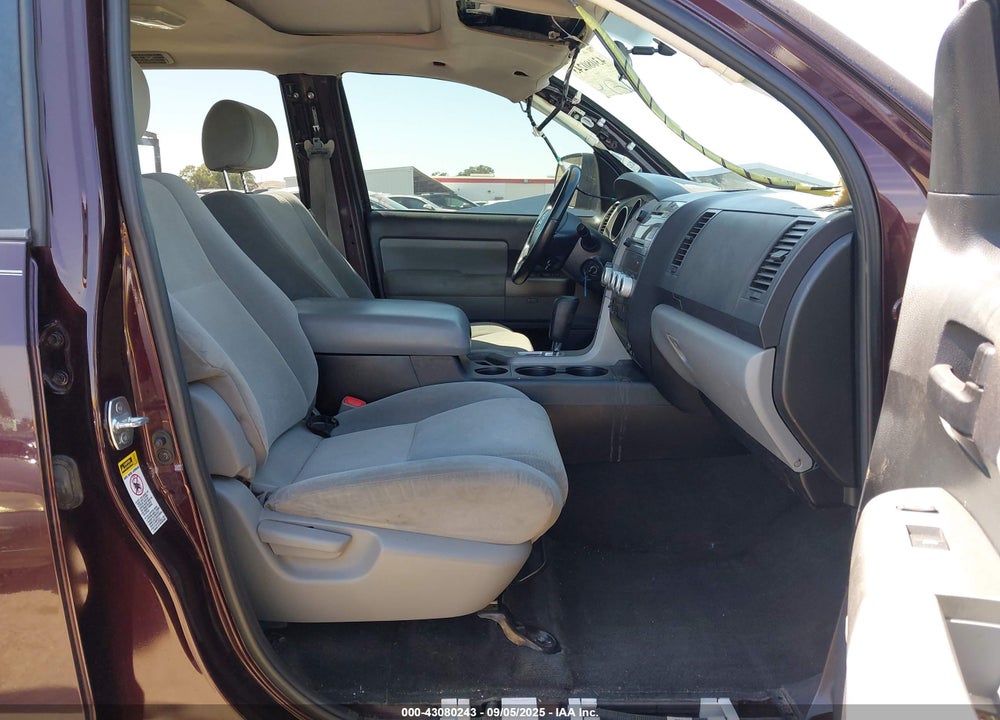 2013 TOYOTA SEQUOIA SR5 5.7L V8 VIN: 5TDZY5G12DS044399