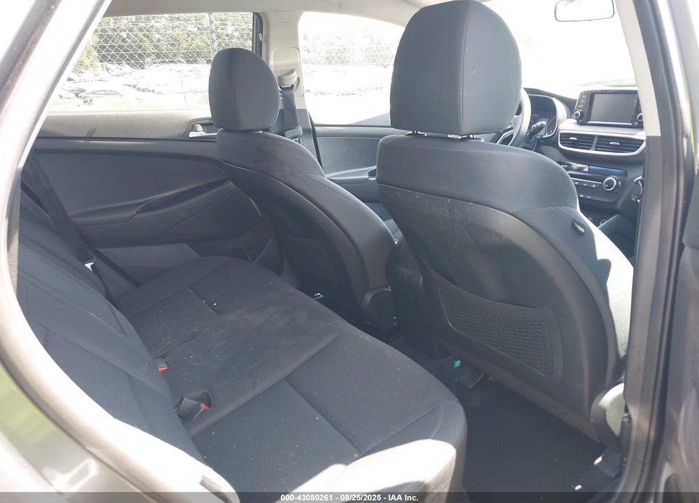 2019 HYUNDAI TUCSON VIN: KM8J2CA40KU045092