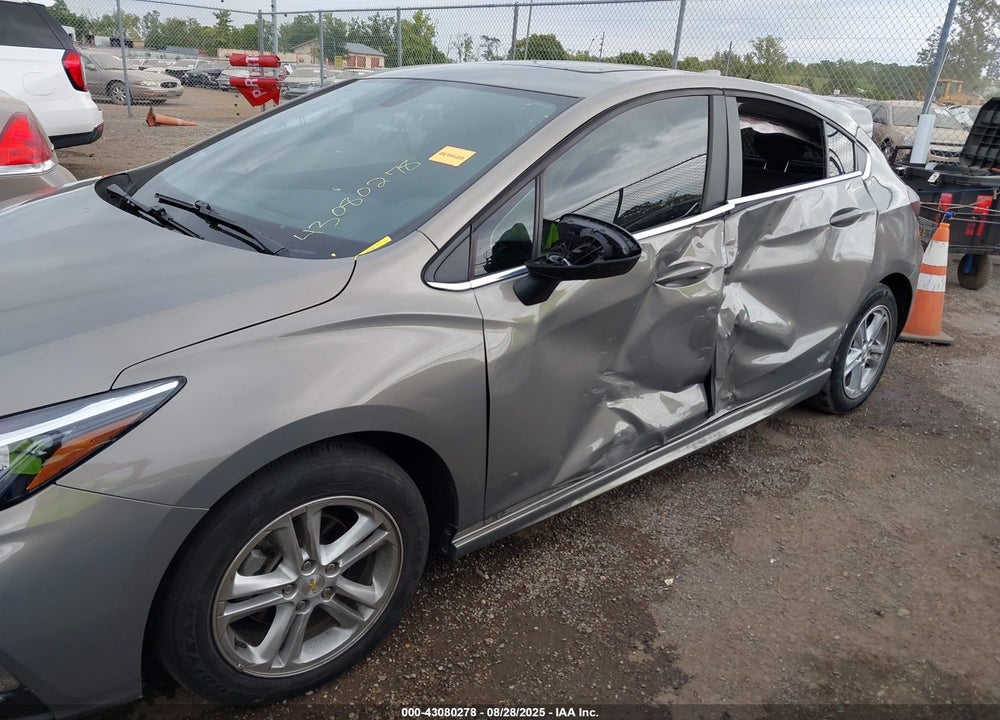 2017 CHEVROLET CRUZE LT AUTO VIN: 3G1BE6SM9HS532258