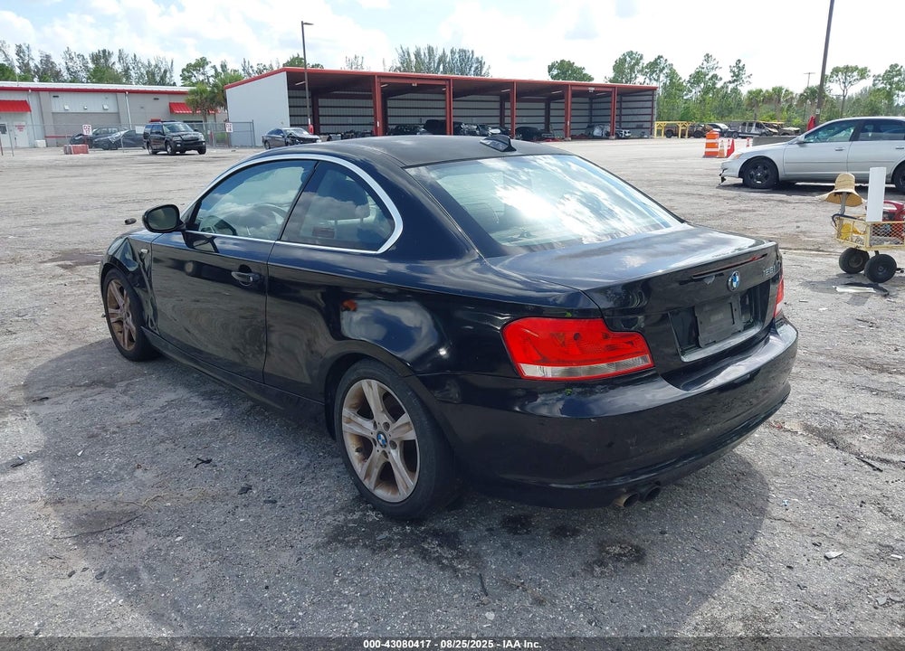 2012 BMW 1 SERIES VIN: WBAUP7C57CVP23460