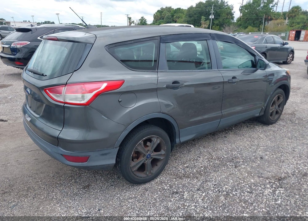 2016 FORD ESCAPE S VIN: 1FMCU0F76GUC19095