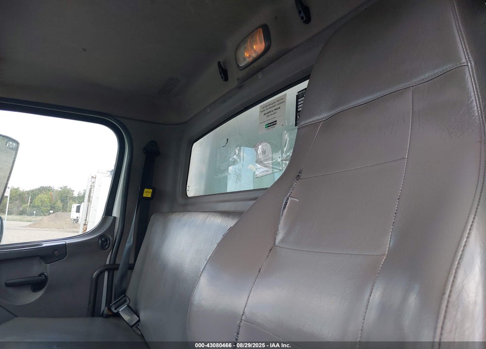 2019 FREIGHTLINER M2 106 VIN: 3ALACWFC3KDKN4218
