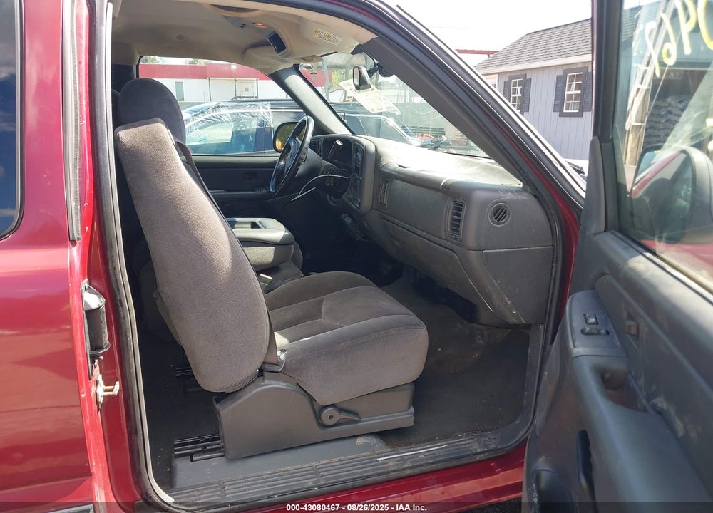 2004 GMC SIERRA 2500HD SLE VIN: 1GTHK29U94E302443