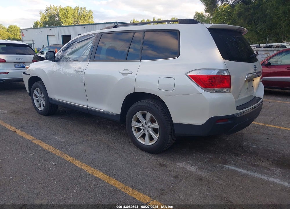 2013 TOYOTA HIGHLANDER VIN: 5TDBK3EH0DS180120