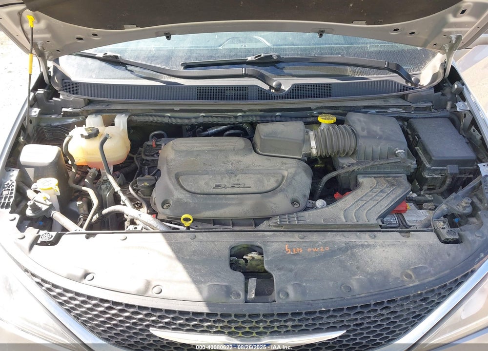 2019 CHRYSLER PACIFICA TOURING L PLUS VIN: 2C4RC1EG7KR605510