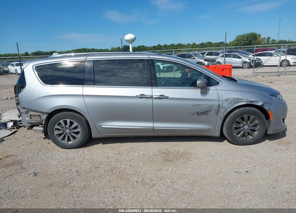 2019 CHRYSLER PACIFICA TOURING L PLUS VIN: 2C4RC1EG7KR605510