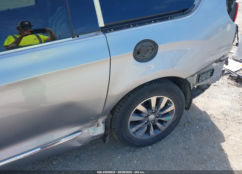 2019 CHRYSLER PACIFICA TOURING L PLUS VIN: 2C4RC1EG7KR605510