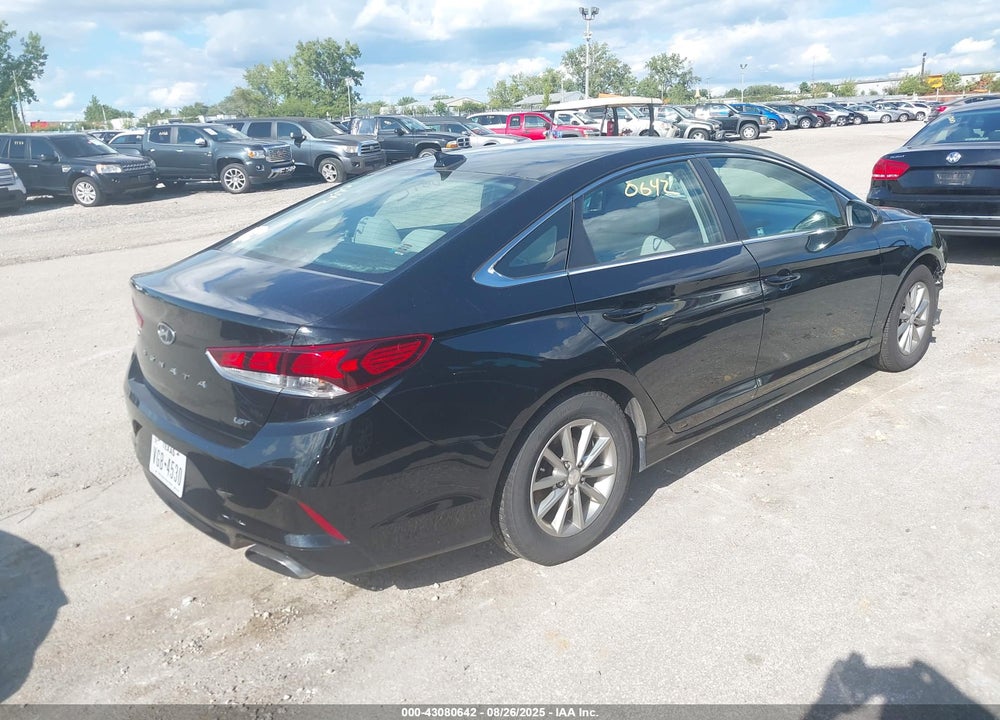 2018 HYUNDAI SONATA ECO VIN: 5NPE24AA6JH707462