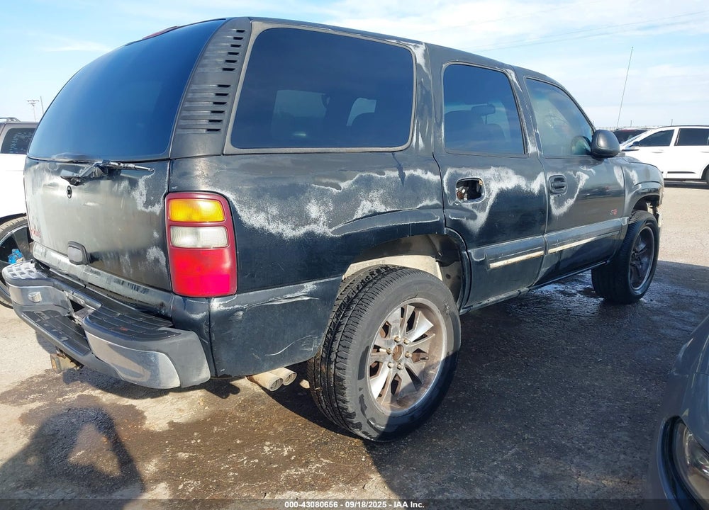 2001 CHEVROLET TAHOE LS VIN: 1GNEC13TX1J102353