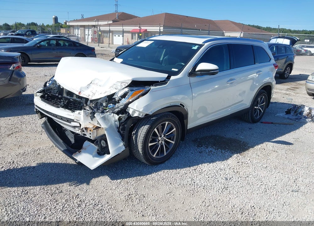 2019 TOYOTA HIGHLANDER VIN: 5TDJZRFH7KS563381