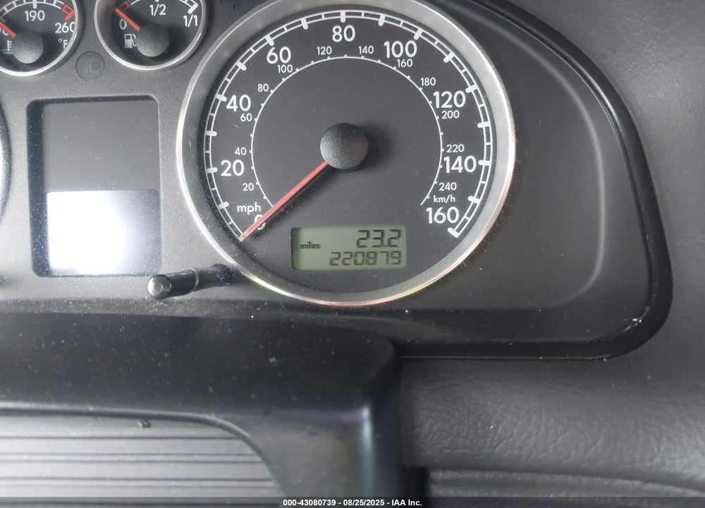 2005 VOLKSWAGEN PASSAT GLS/GLS 1.8T VIN: WVWAD63B65P052708