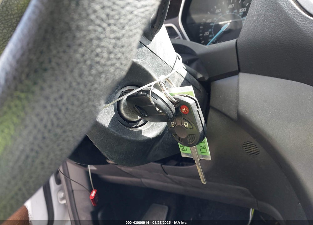 2016 FORD ESCAPE S VIN: 1FMCU0F72GUC48352