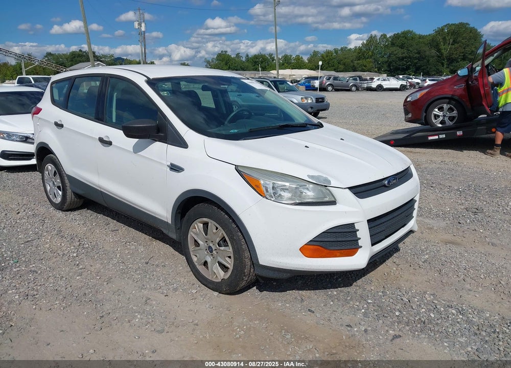 2016 FORD ESCAPE S VIN: 1FMCU0F72GUC48352
