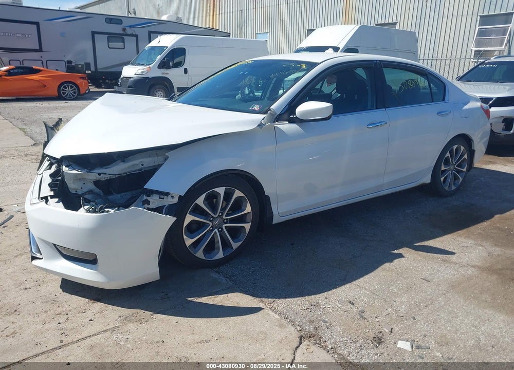2015 HONDA ACCORD VIN: 1HGCR2F51FA021803