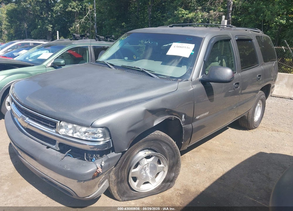2001 CHEVROLET TAHOE LS VIN: 1GNEC13T01R137713