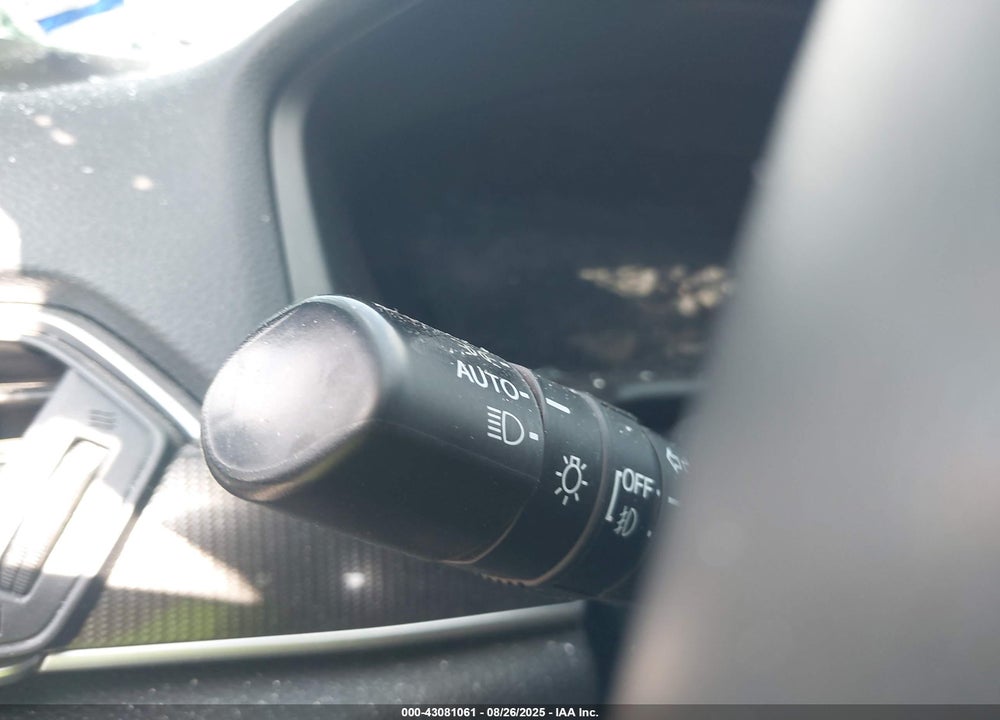 2022 HONDA ACCORD VIN: 1HGCV1F35NA108106
