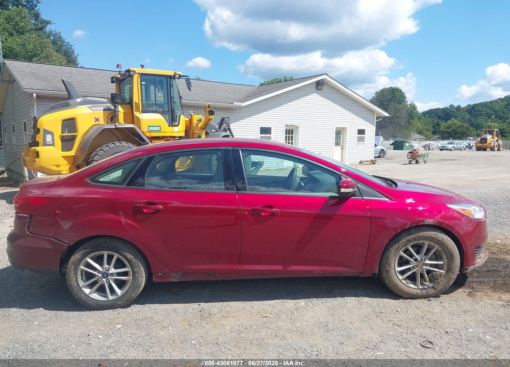 2017 FORD FOCUS VIN: 1FADP3F2XHL294837