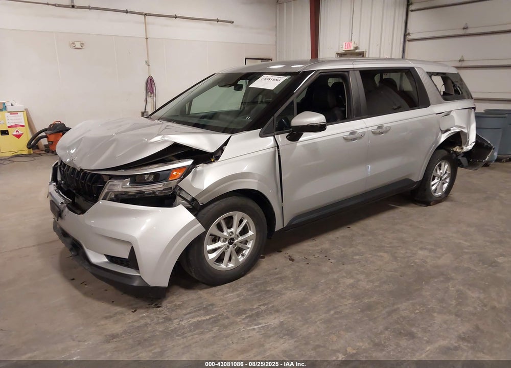2022 KIA CARNIVAL MPV LX SEAT PACKAGE VIN: KNDNB4H39N6130692