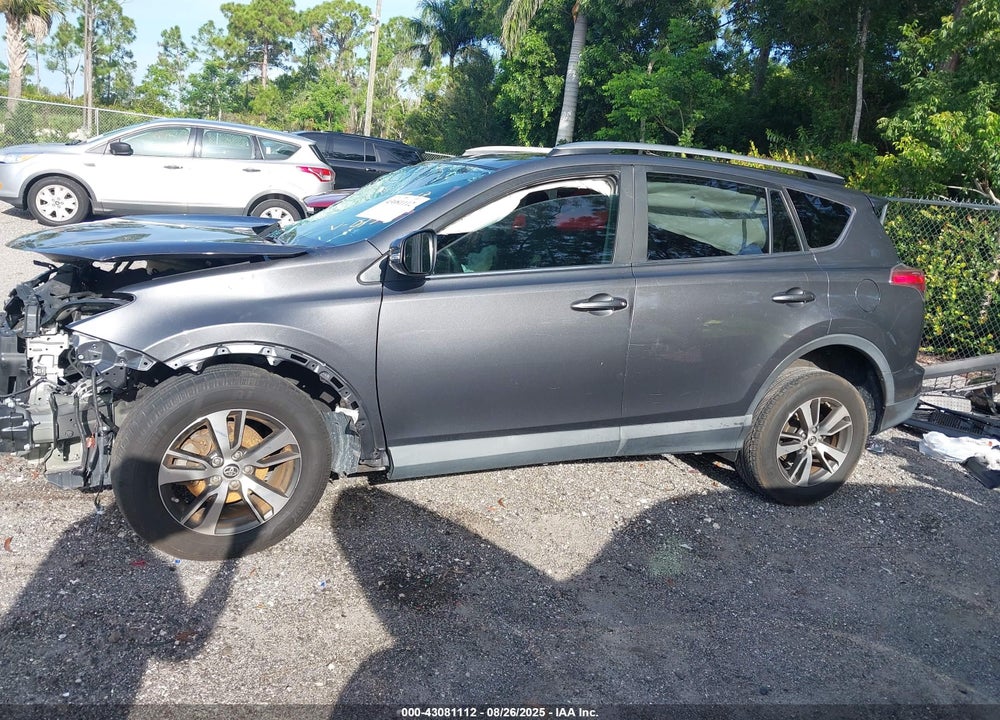 2018 TOYOTA RAV4 XLE VIN: 2T3WFREVXJW510175