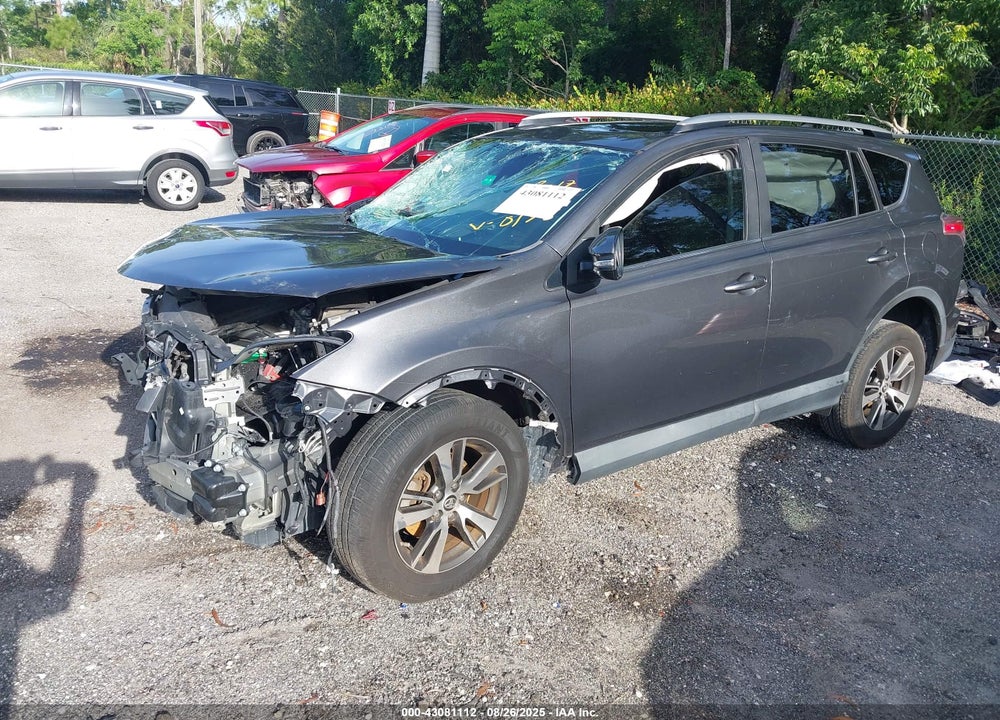 2018 TOYOTA RAV4 XLE VIN: 2T3WFREVXJW510175