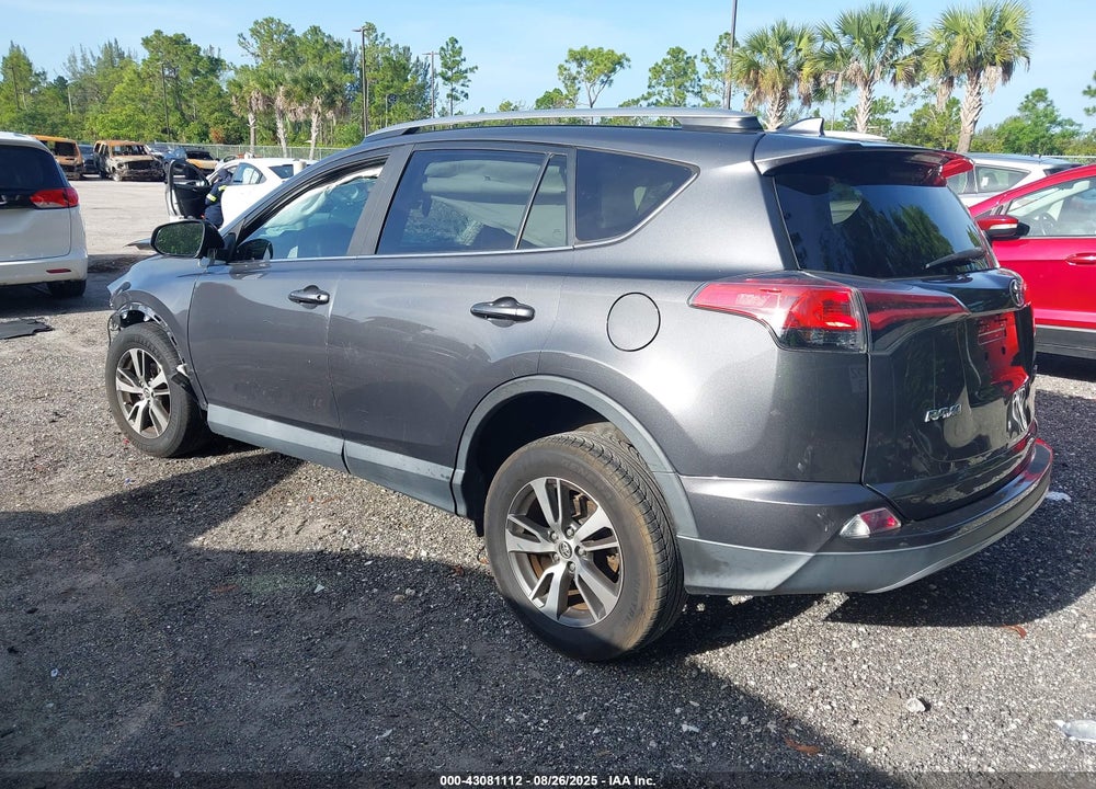 2018 TOYOTA RAV4 XLE VIN: 2T3WFREVXJW510175