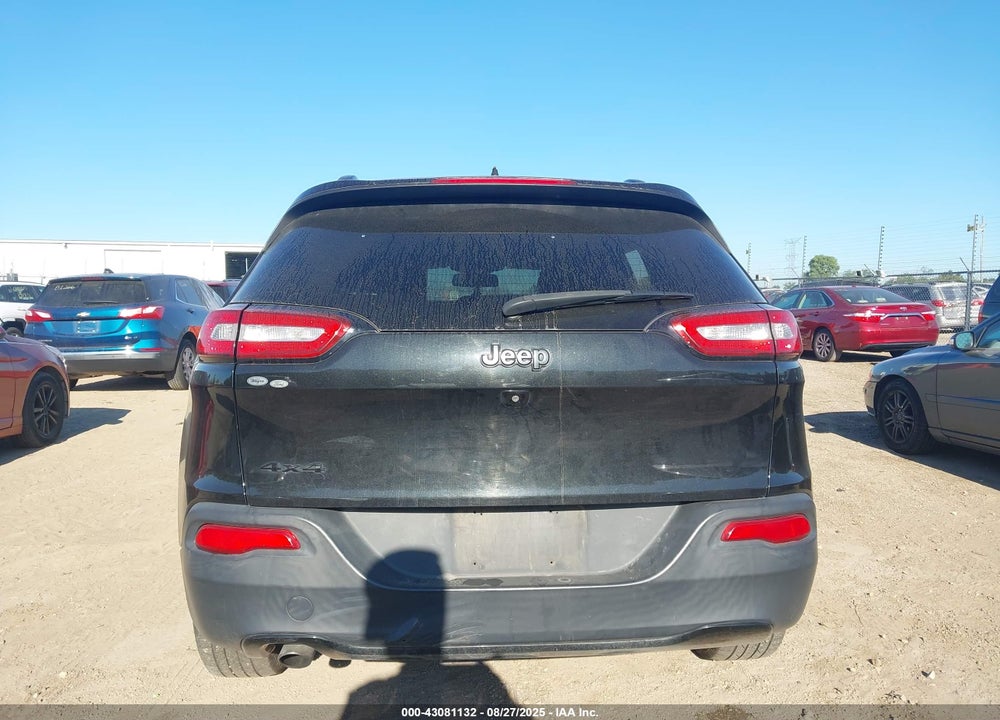 2015 JEEP CHEROKEE VIN: 1C4PJMCB3FW755830