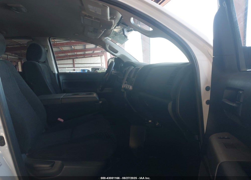 2011 TOYOTA TUNDRA VIN: 5TFUY5F10BX160574