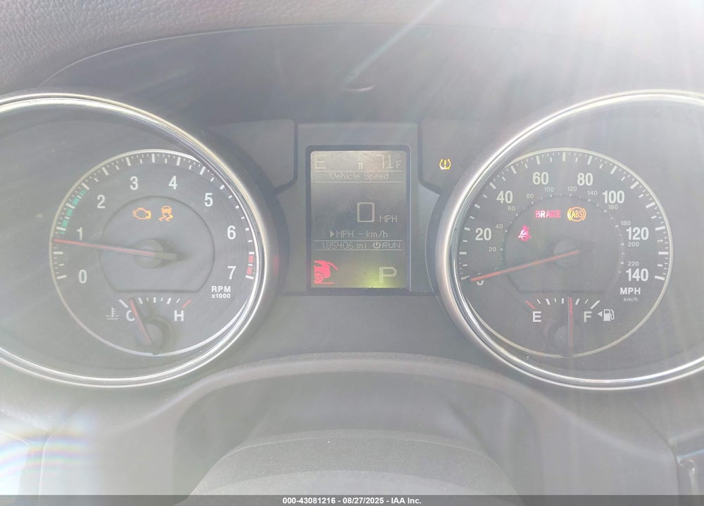 2011 JEEP GRAND CHEROKEE VIN: 1J4RS4GG7BC531901